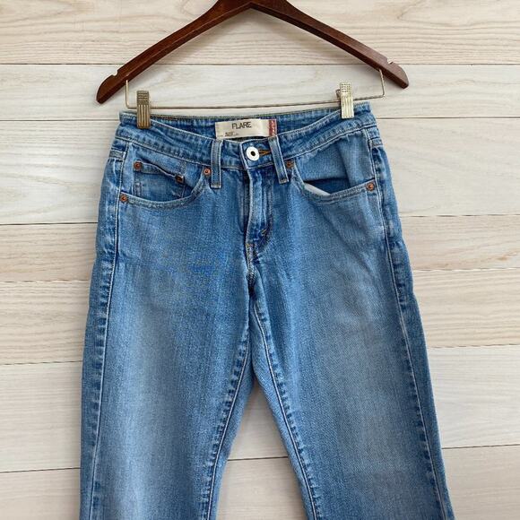 Levi's 519 Flare Jeans Light Wash - Picture 6 of 7